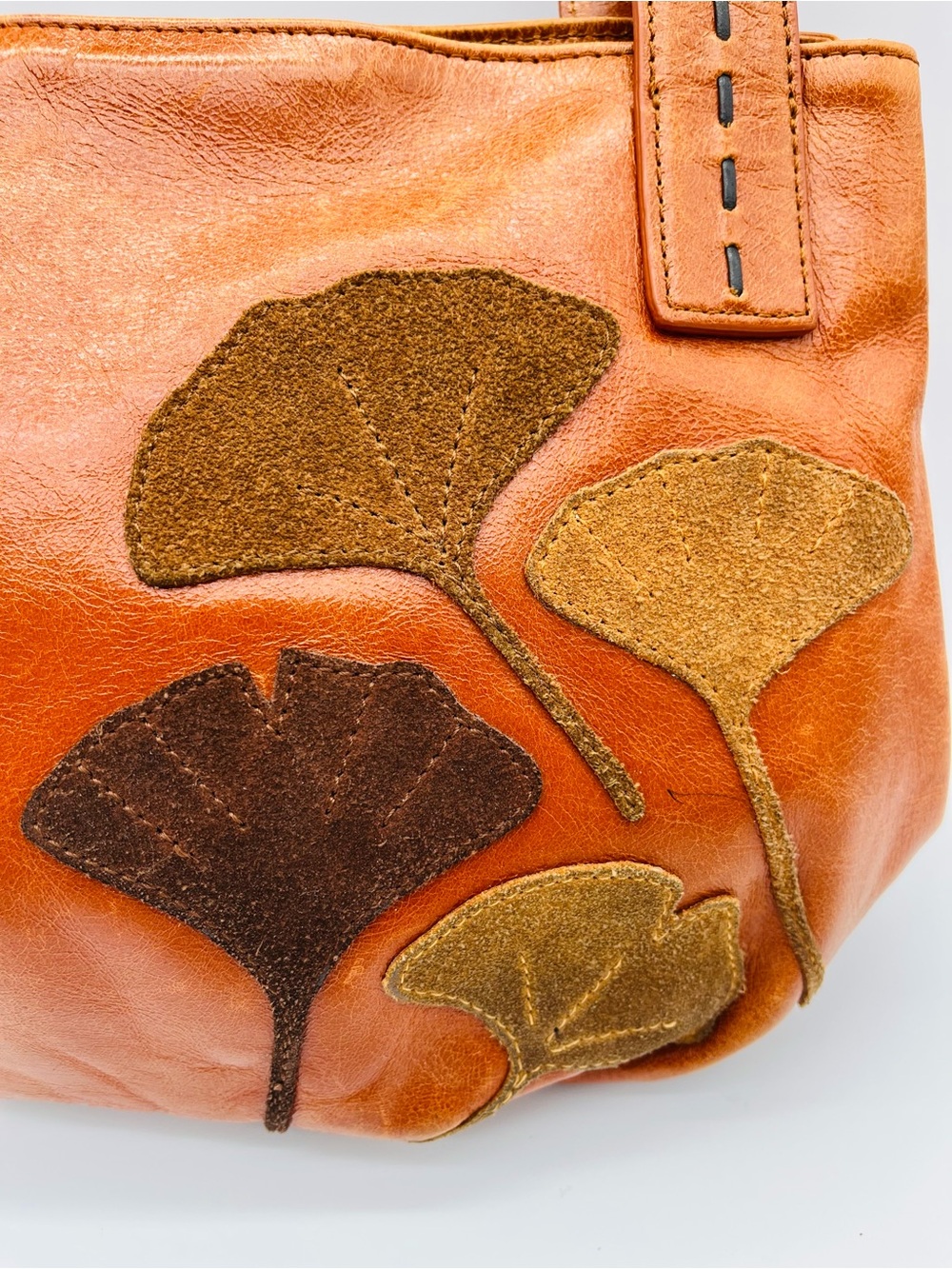Reto Nordstrom Cognac Leather Shoulder Bag Suede Leaf Appliqués Hobo Bucket - Picture 2 of 11